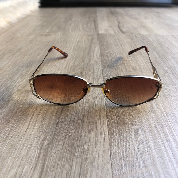 Vintage sunglasses - Picture 2 of 4